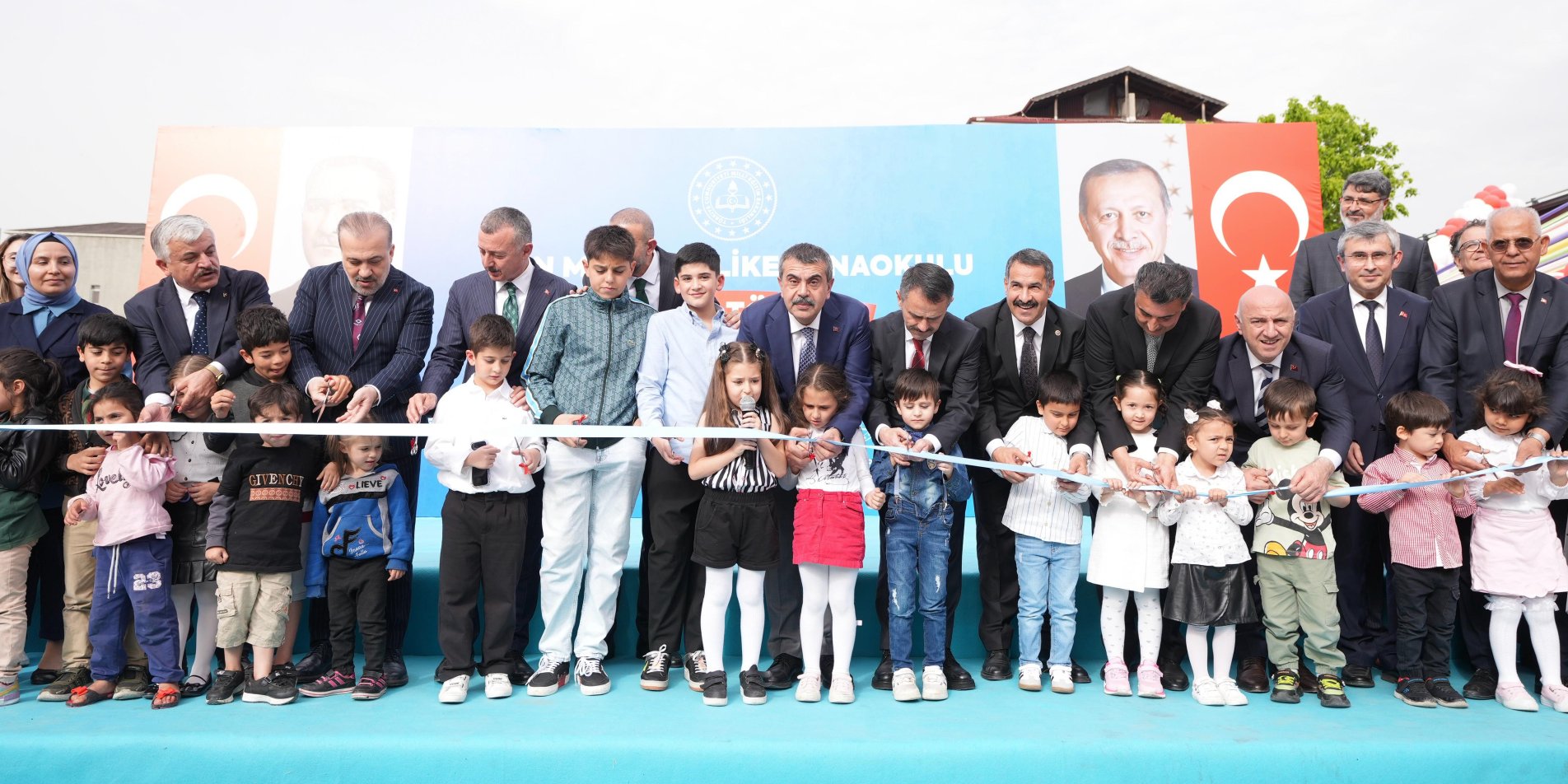 BAKAN TEKİN, CAN MURAT ÇELİKER ANAOKULUNUN AÇILIŞINI GERÇEKLEŞTİRDİ
